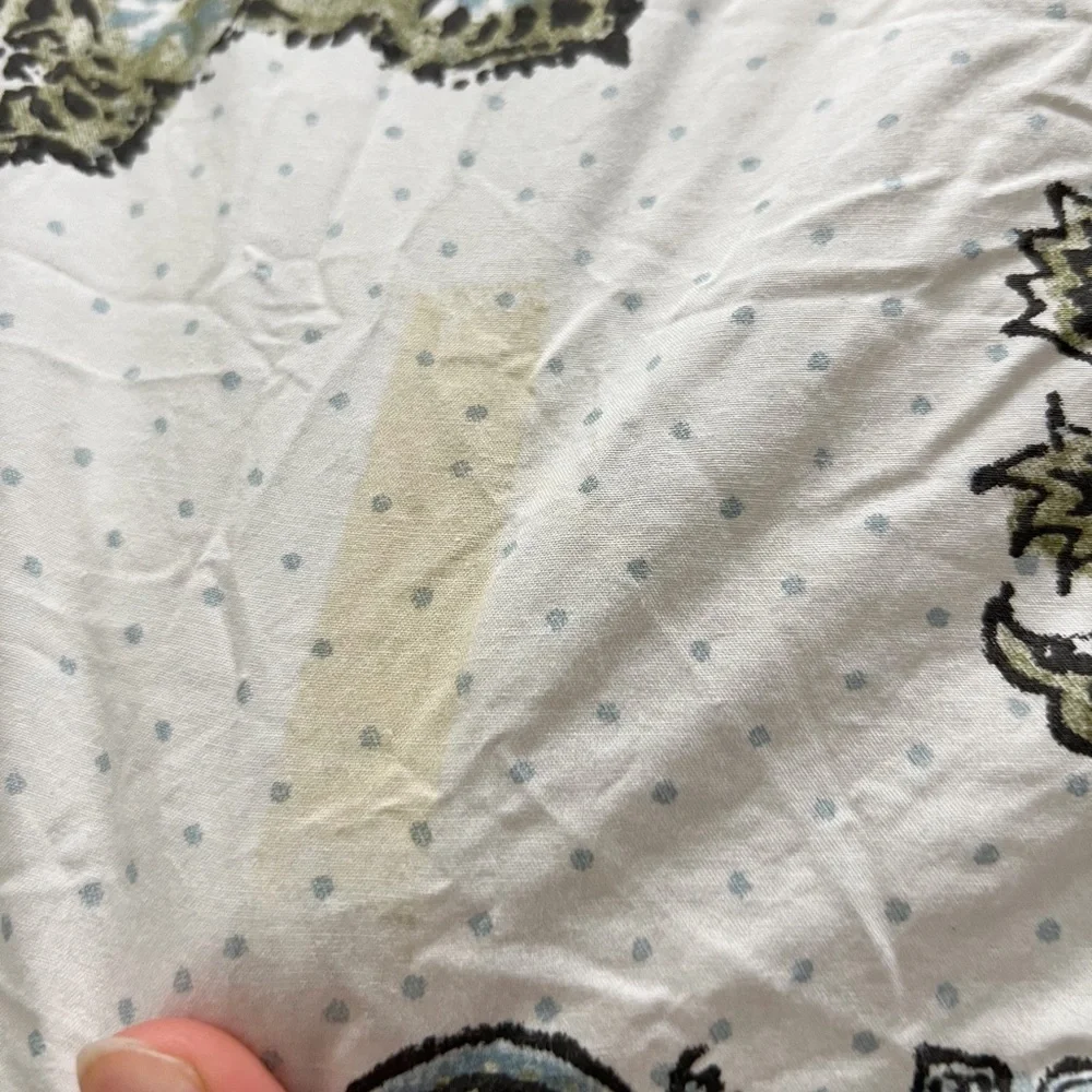 Pottery Barn Full / Queen Floral Medallion Duvet Cover